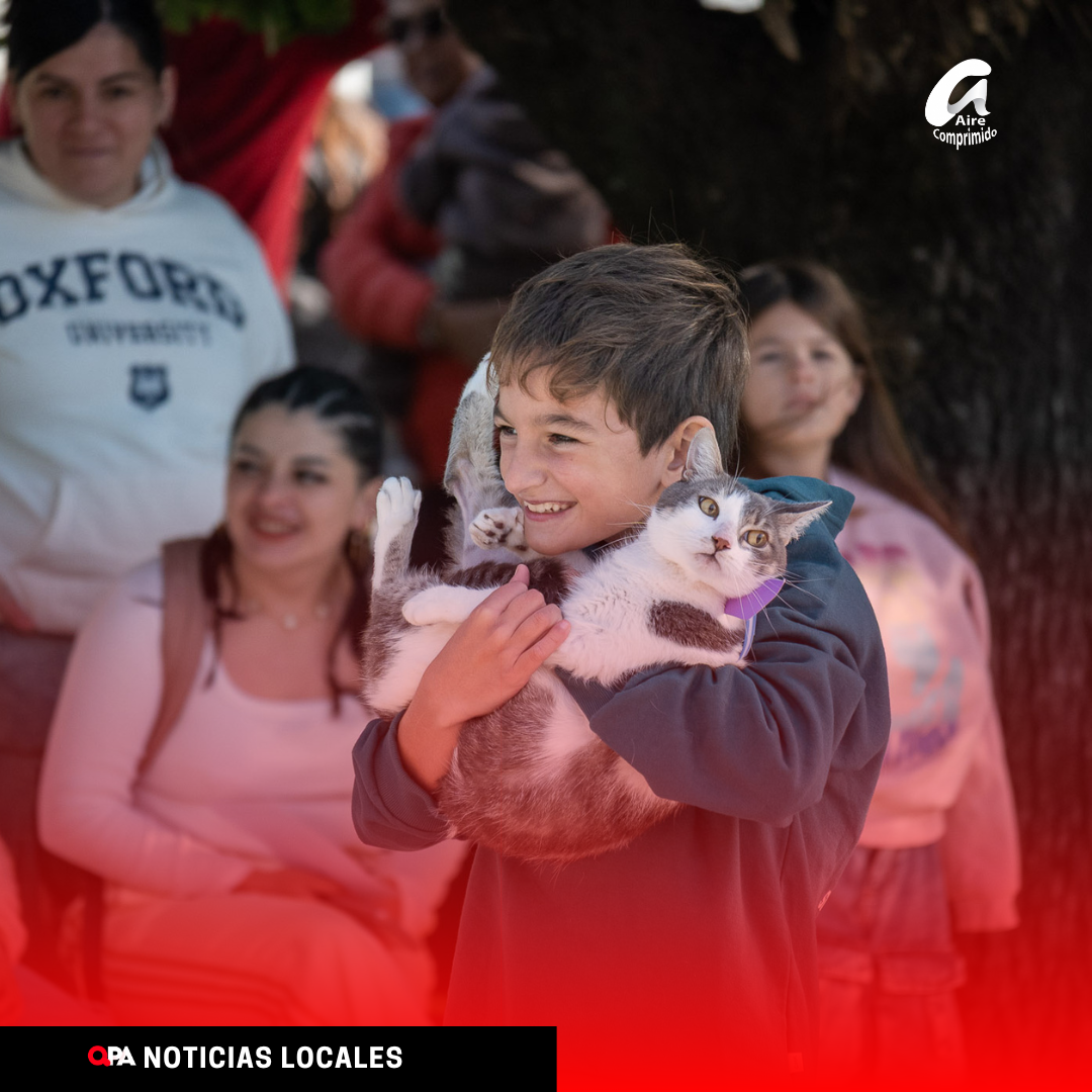 América celebró el tradicional desfile de mascotas en Plaza Colón