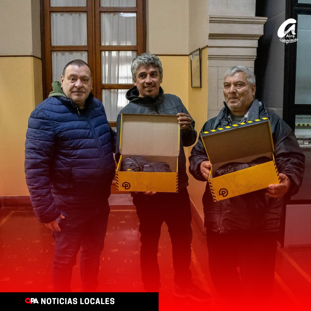El Municipio inició la entrega de calzado de trabajo al personal de distintas áreas de América